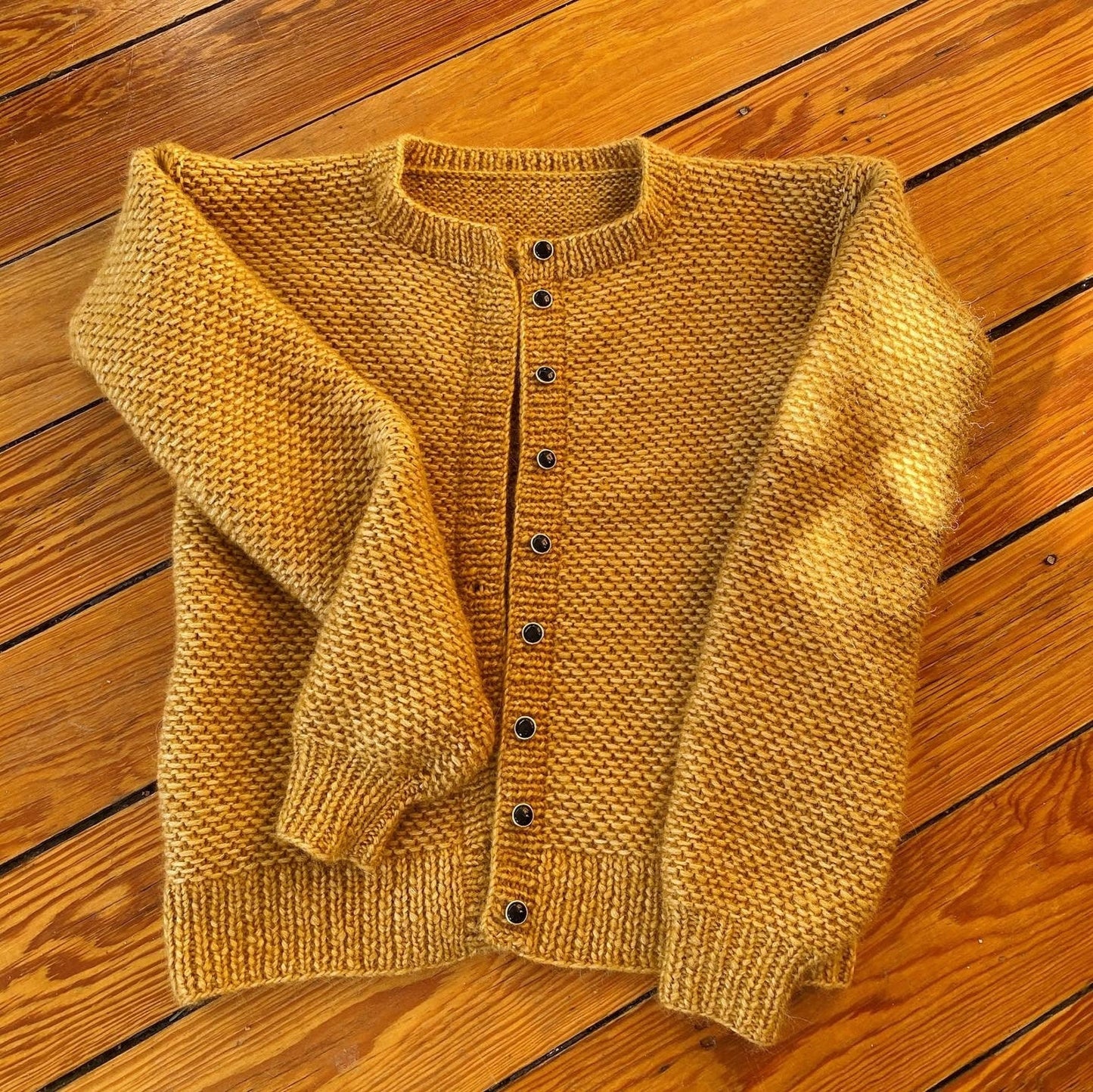 HoneyCardi Knitting Pattern