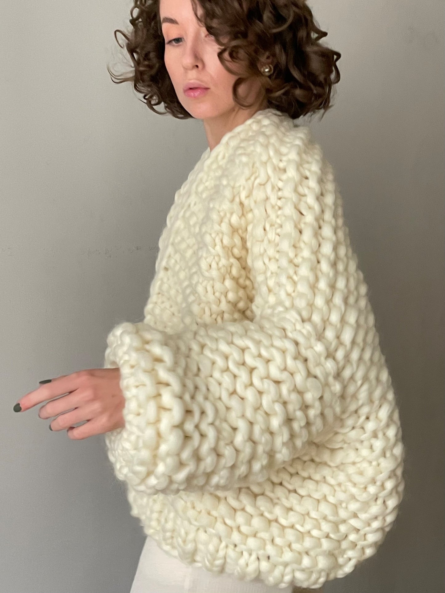 Chunky Oversized Cardigan – Knit Pattern