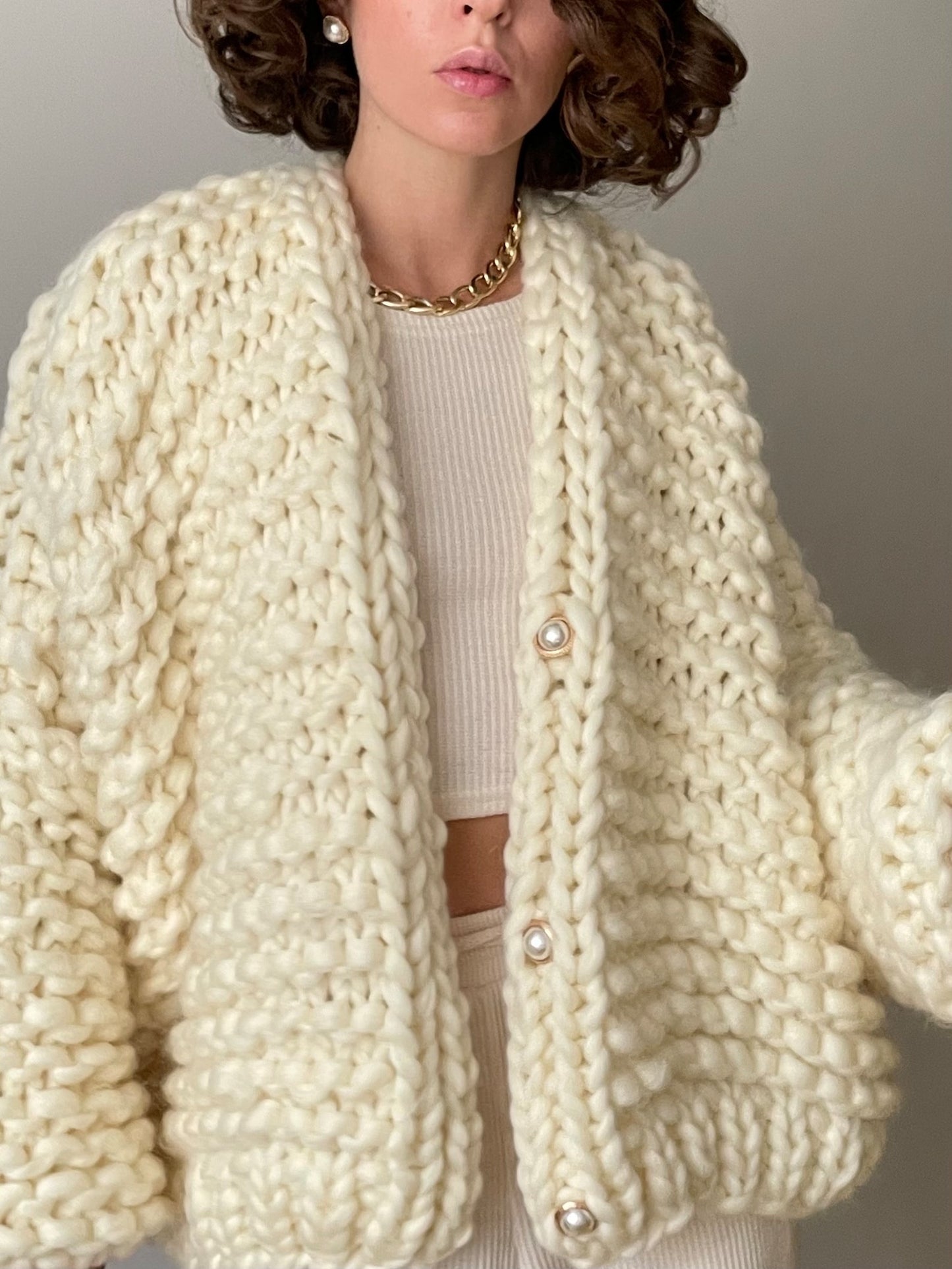 Chunky Oversized Cardigan – Knit Pattern