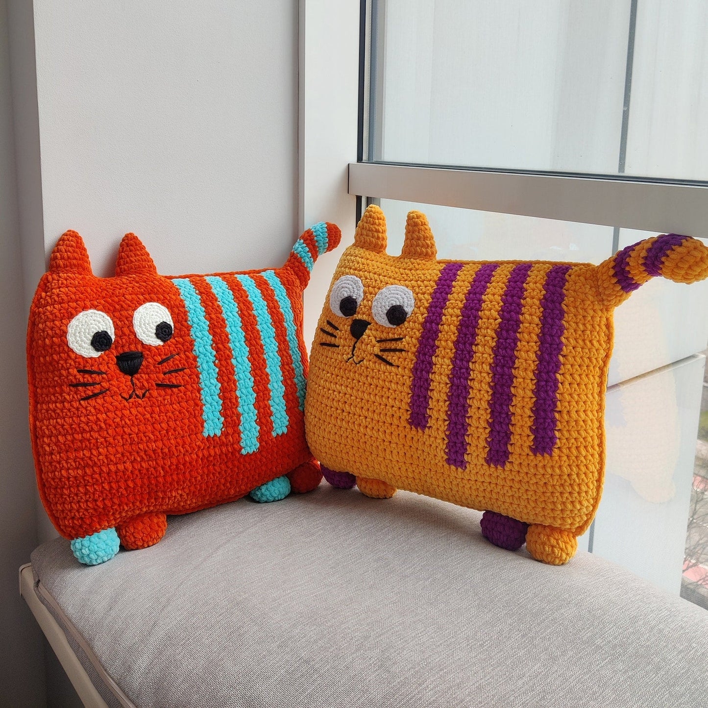 Cat Pillow Crochet Pattern