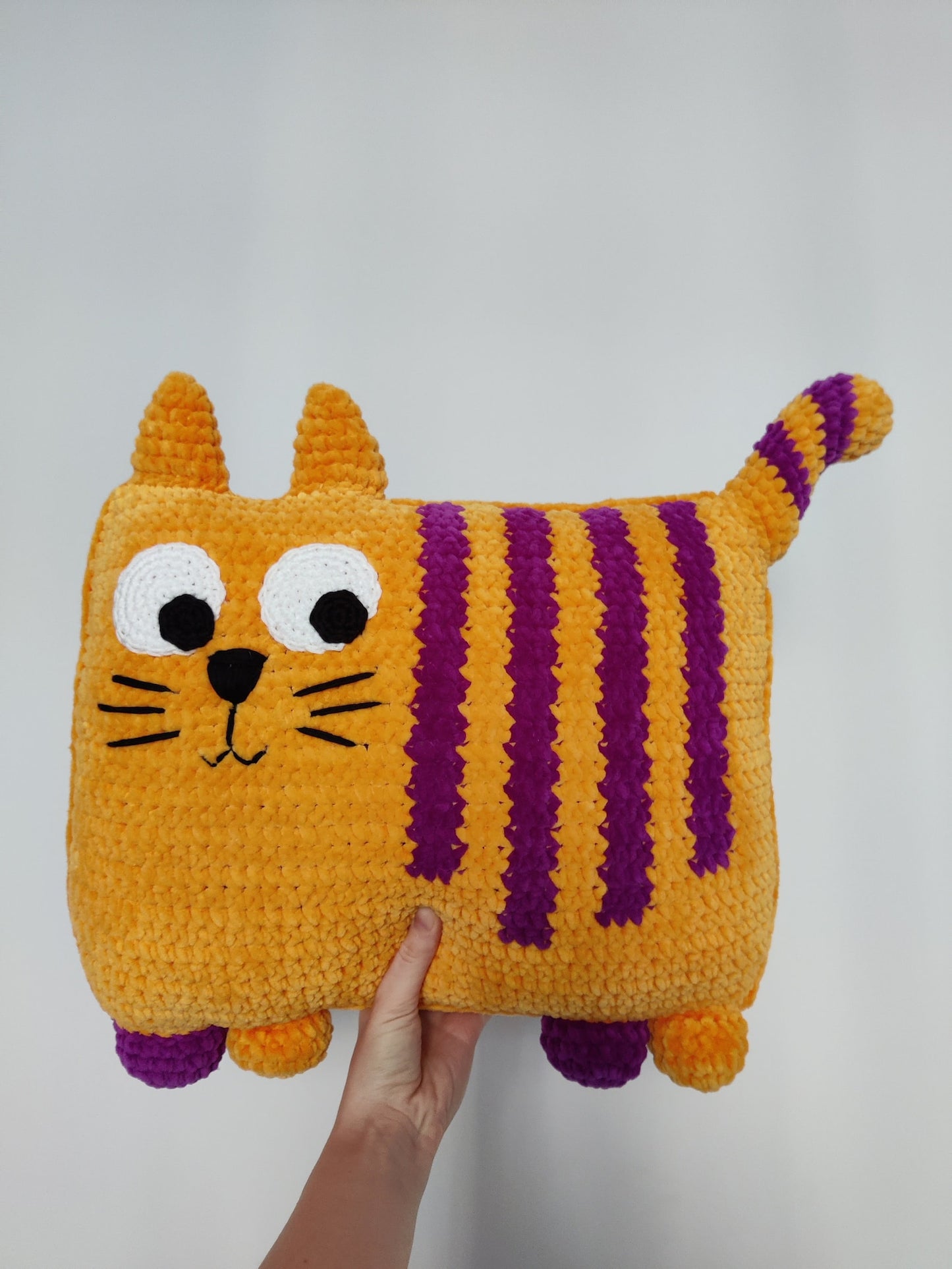 Cat Pillow Crochet Pattern
