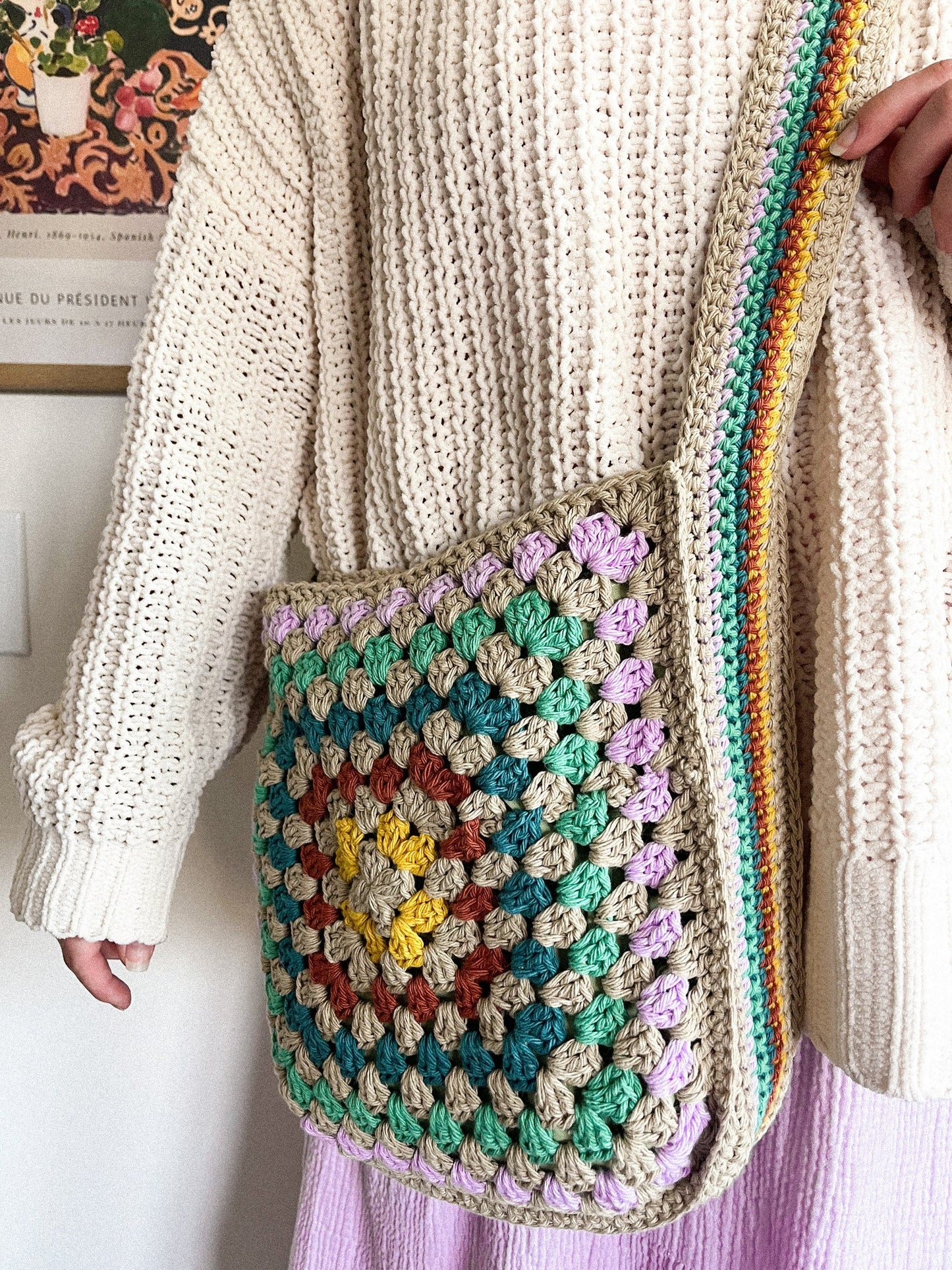 Granny Square Crossbody Bag Crochet Pattern