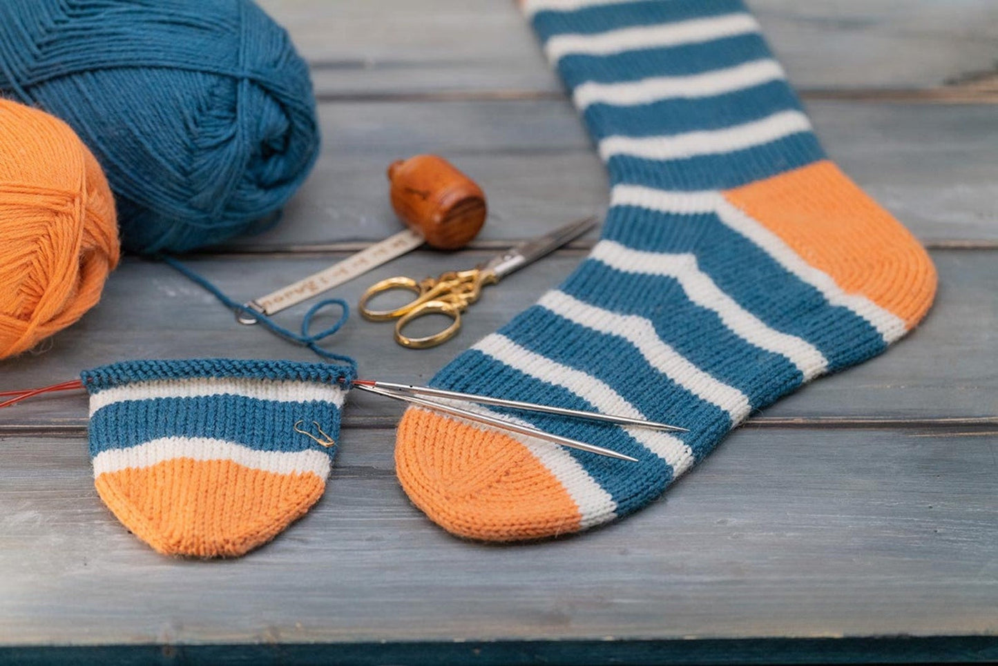 Toe-Up Socks Knitting Pattern