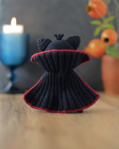 Draco the Vampire Cat Crochet Pattern