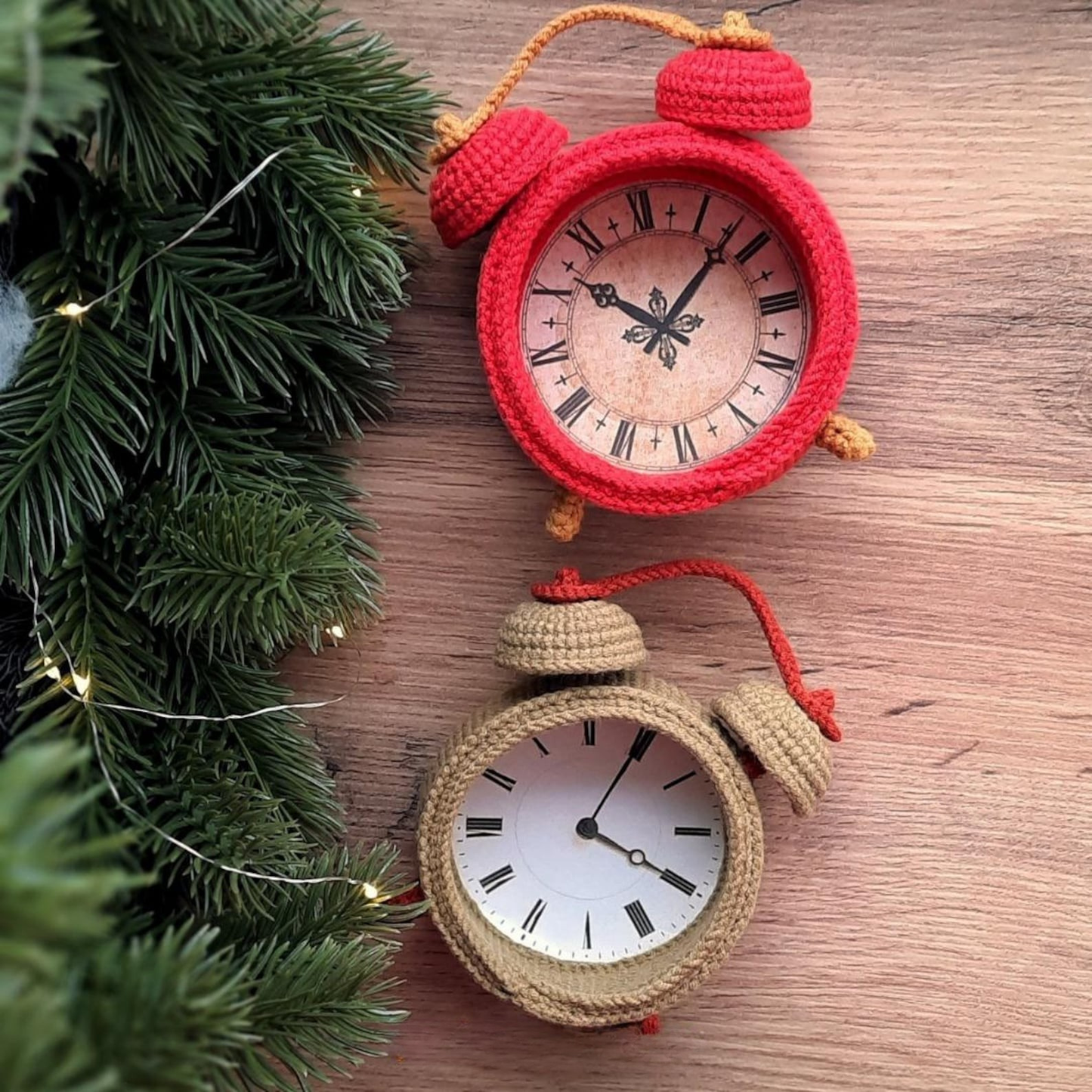 Mouse in the Clock Crochet Pattern