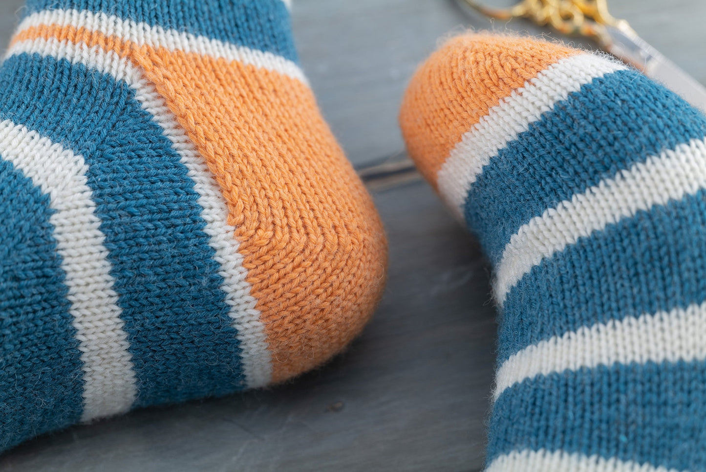 Toe-Up Socks Knitting Pattern