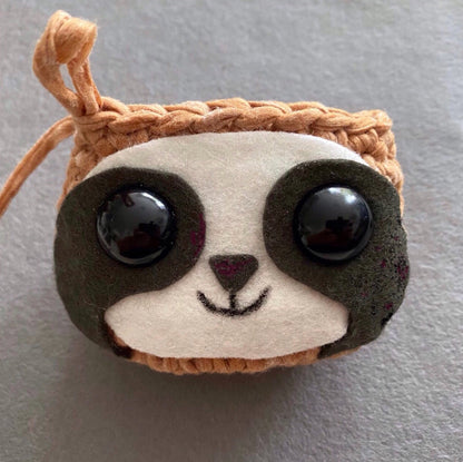 ChillSloth Crochet Planter Pattern.
