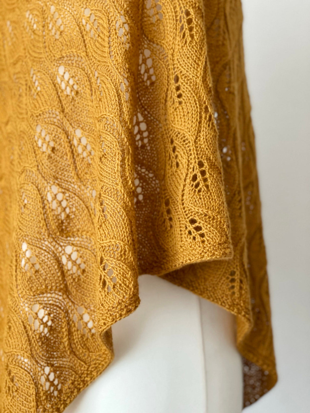 Leafy Charm Shawl  Knitting Pattern