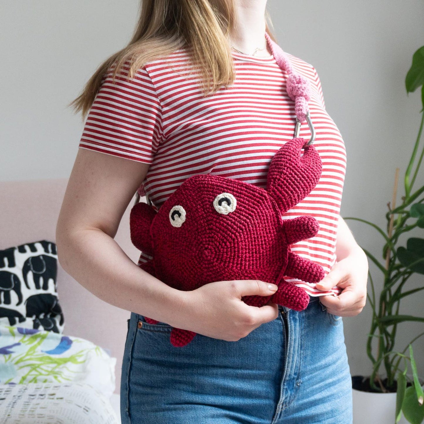 Easy crab bag crochet Pattern