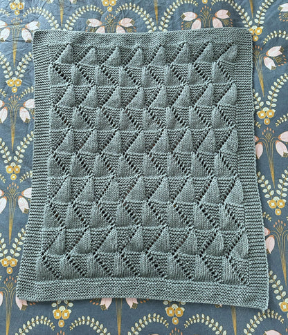 Cozy Zig-Zag Baby Blanket Knitting Pattern