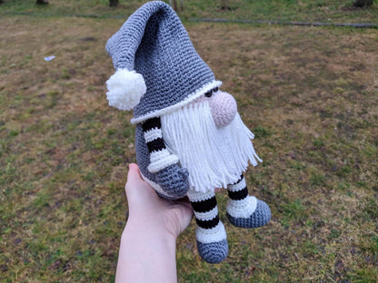 Holiday Gnome Crochet Pattern