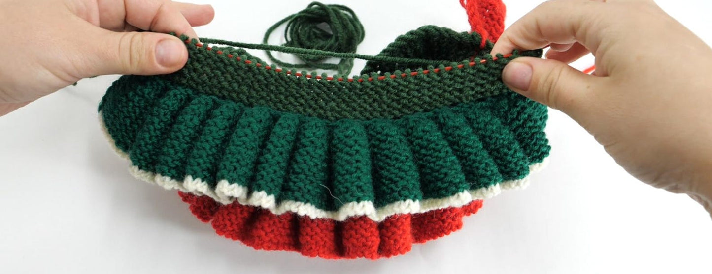 Ruffled Tree Décor Knitting Pattern