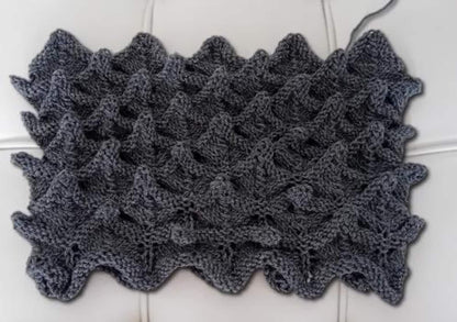Cozy Ruffle Cowl Knitting Pattern
