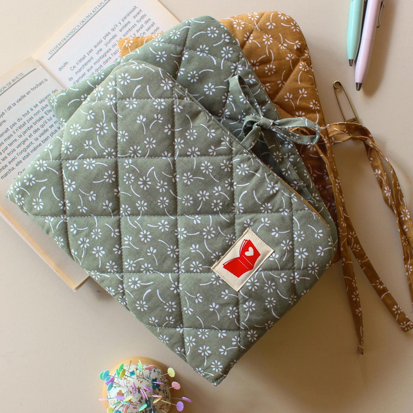 SmartBook Organizer Cover - Sewing Pattern