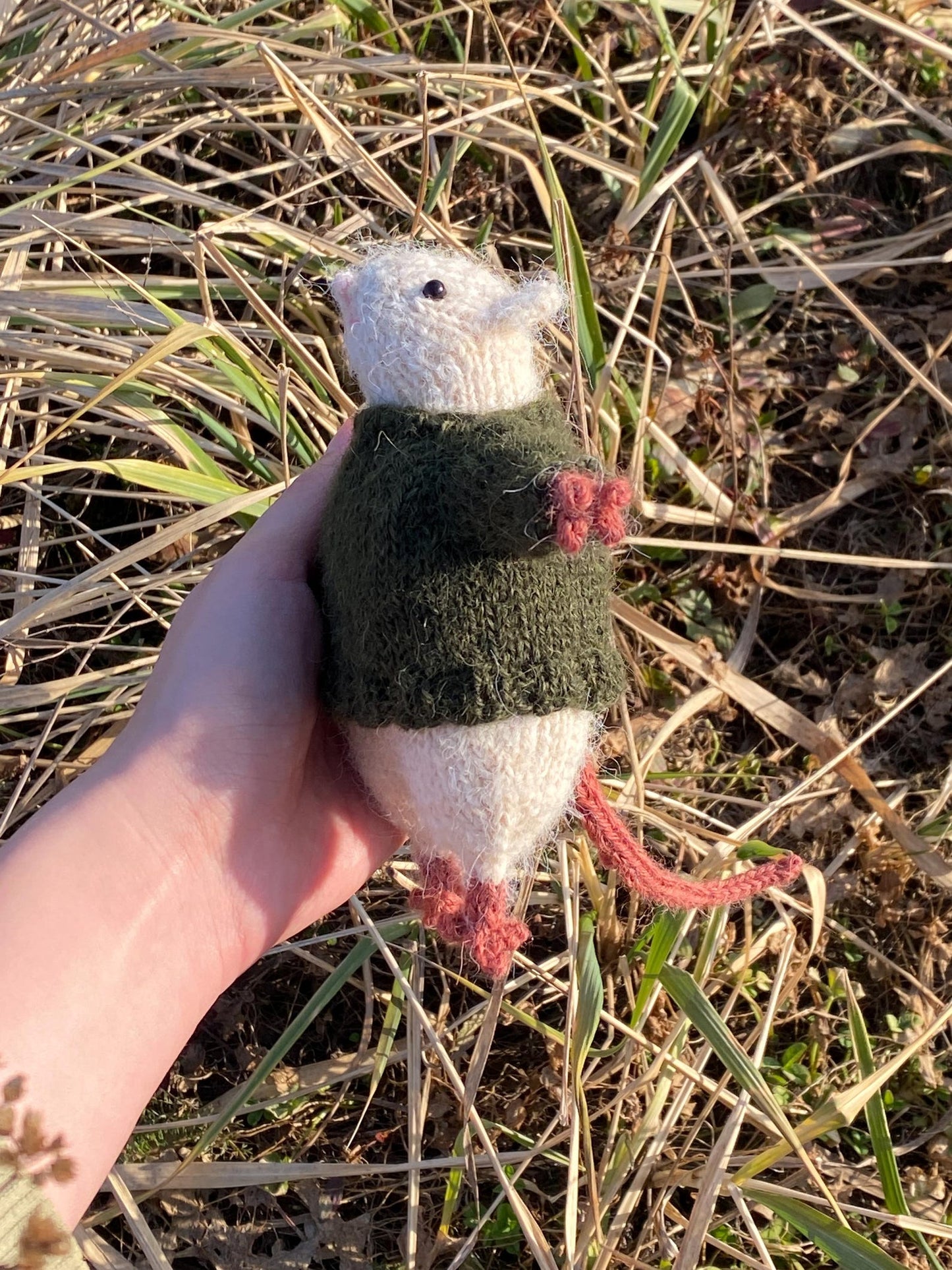 Fuzzy Rat Friend Knitting Pattern