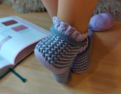 Cozy Shorties Socks Knitting Pattern