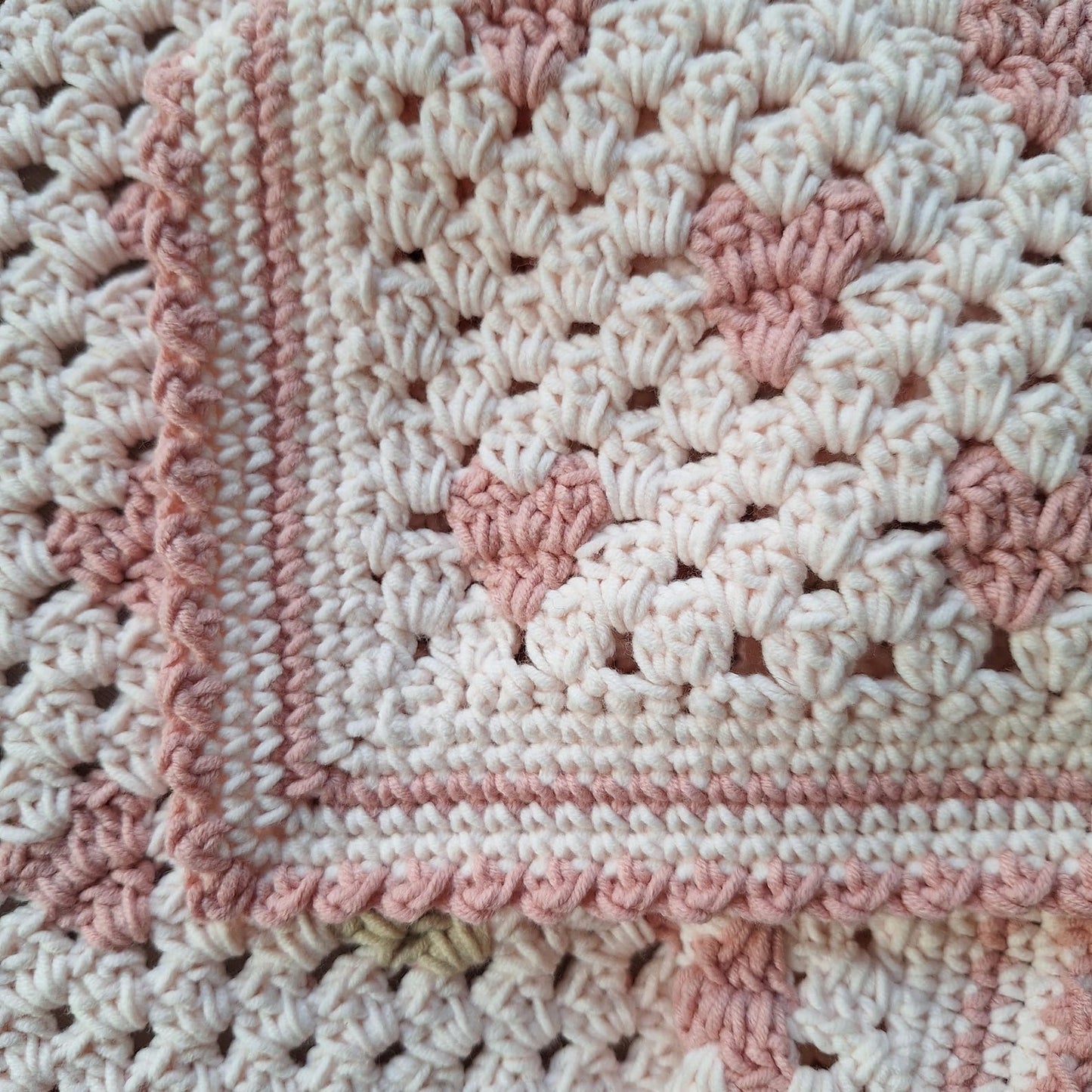 Baby Love Heart Blanket - Crochet Pattern