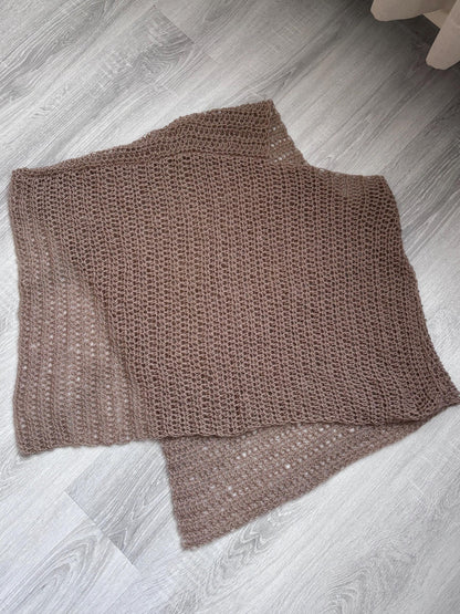 Willow Breeze Poncho - Crochet Pattern